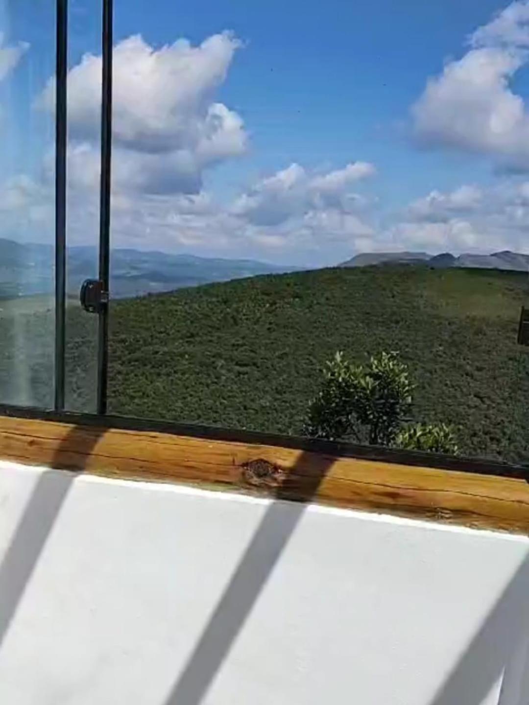 Chale Vista Encantada لافراس نوفاس المظهر الخارجي الصورة